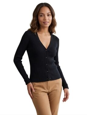 "Gap" (M) Pretty Ribbed V-Neck Button Down Sweater